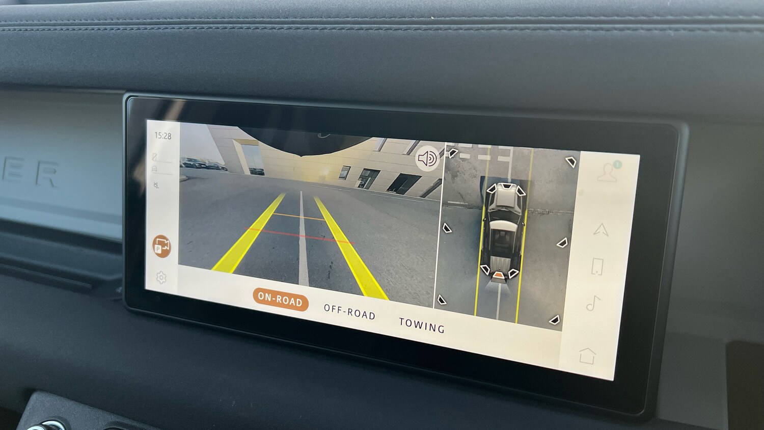 Used Land Rover Defender 2022 for sale - 76578486: Photo 12