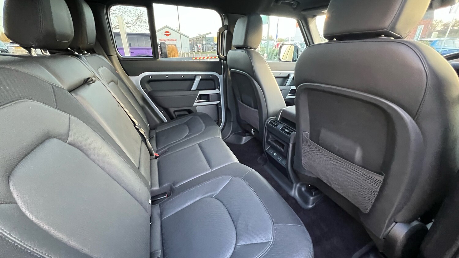 Used Land Rover Defender 2022 for sale - 76578486: Photo 32