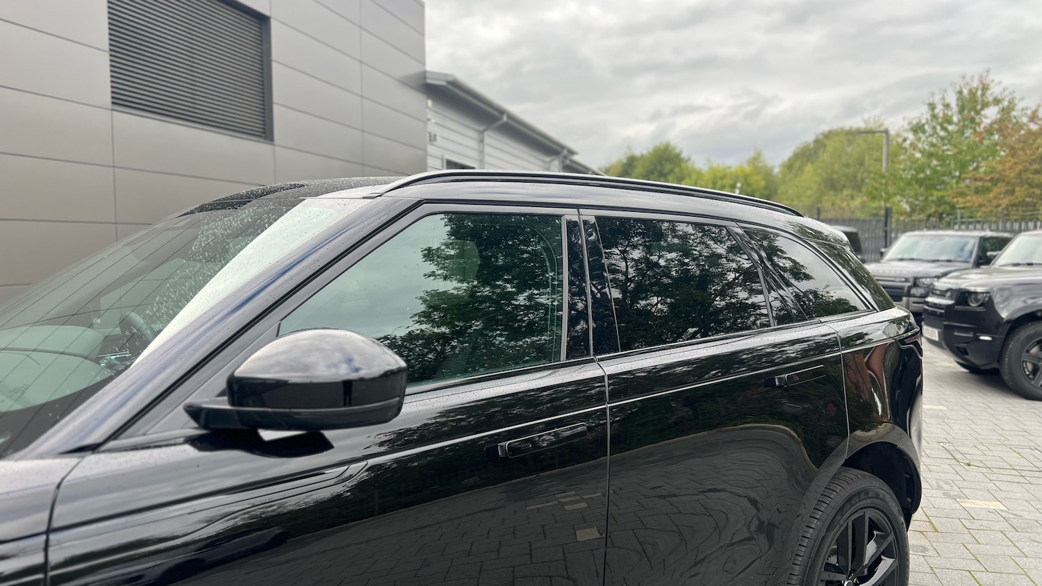 Used Land Rover Range Rover Velar 2024 for sale - 76565343: Photo 22