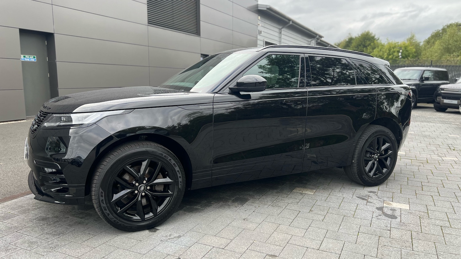 Used Land Rover Range Rover Velar 2024 for sale - 76565343: Photo 23