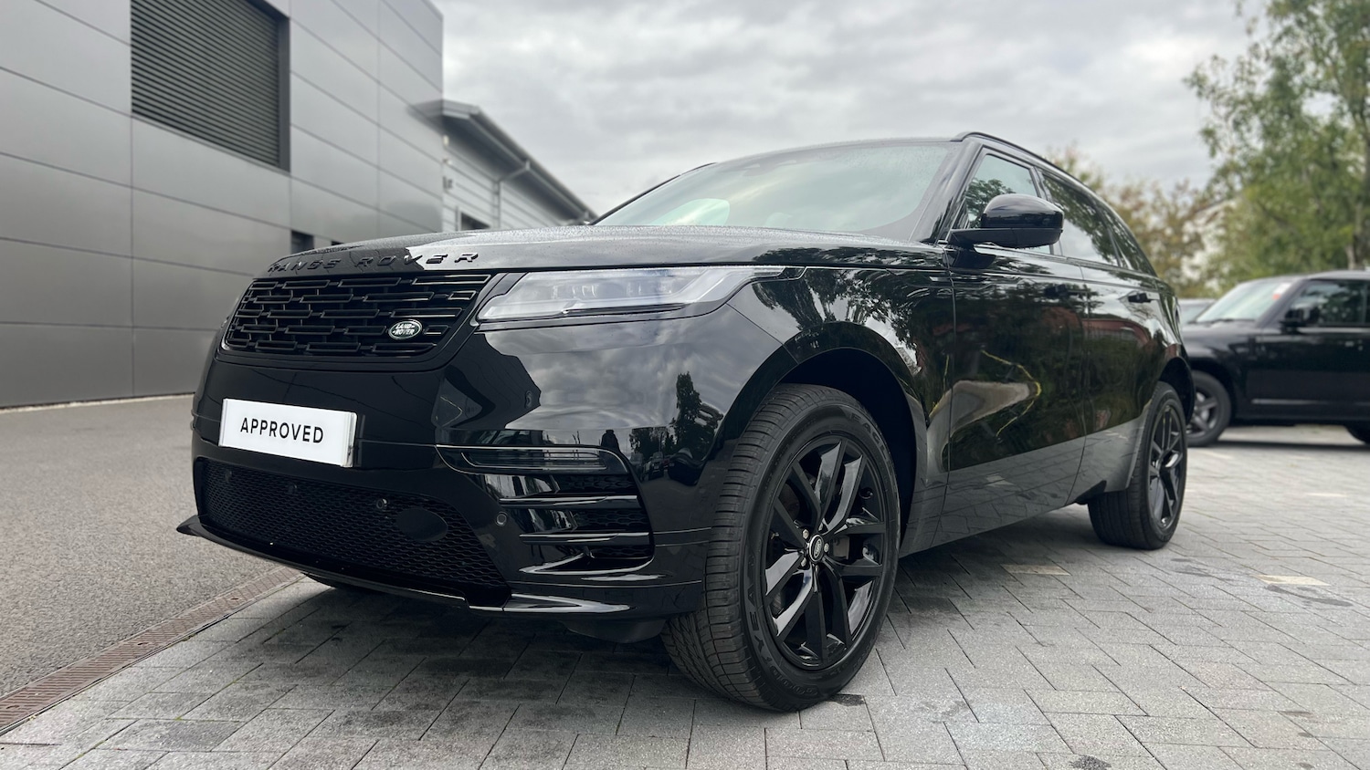 Used Land Rover Range Rover Velar 2024 for sale - 76565343: Photo 24