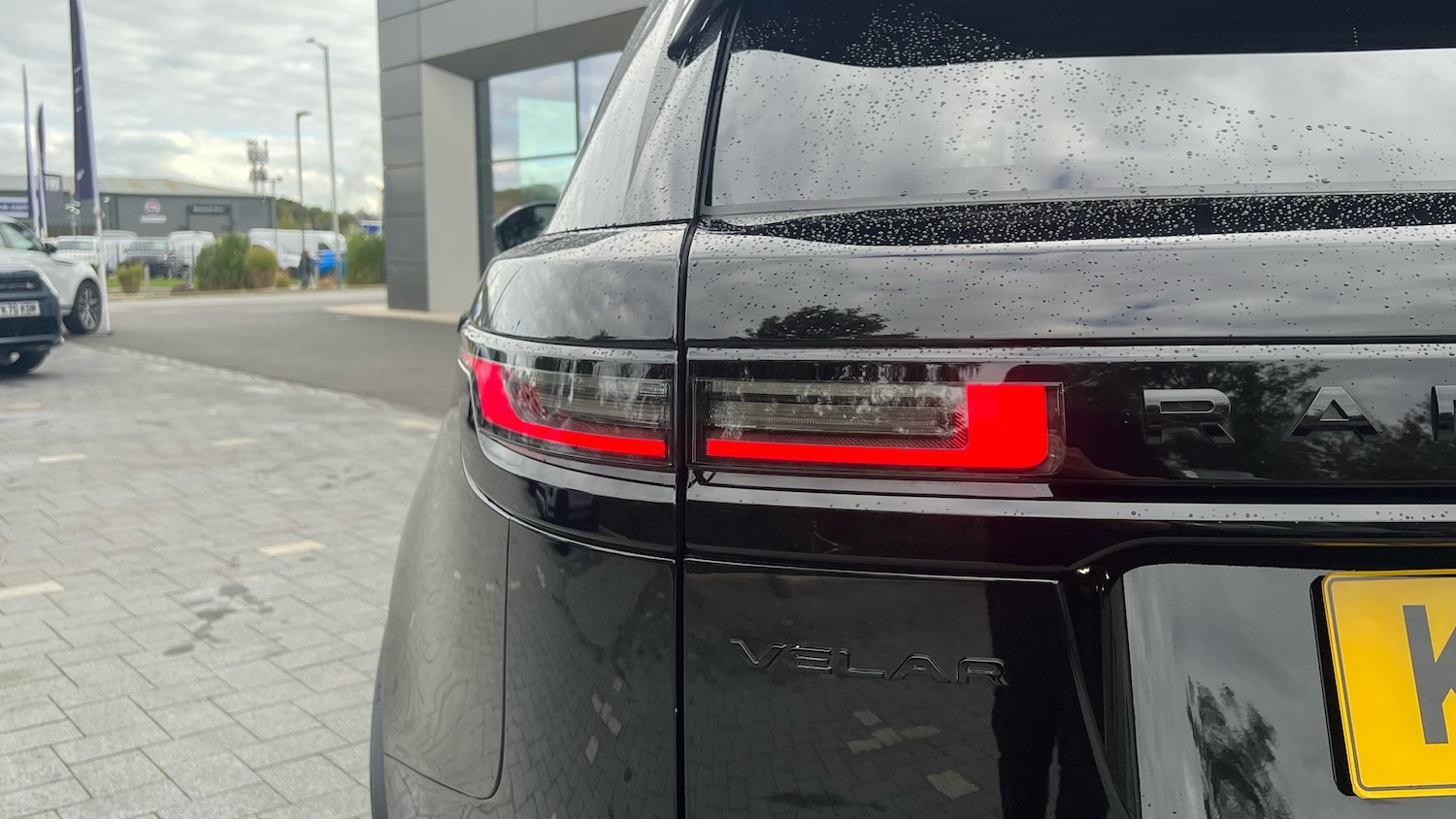 Used Land Rover Range Rover Velar 2024 for sale - 76565343: Photo 30