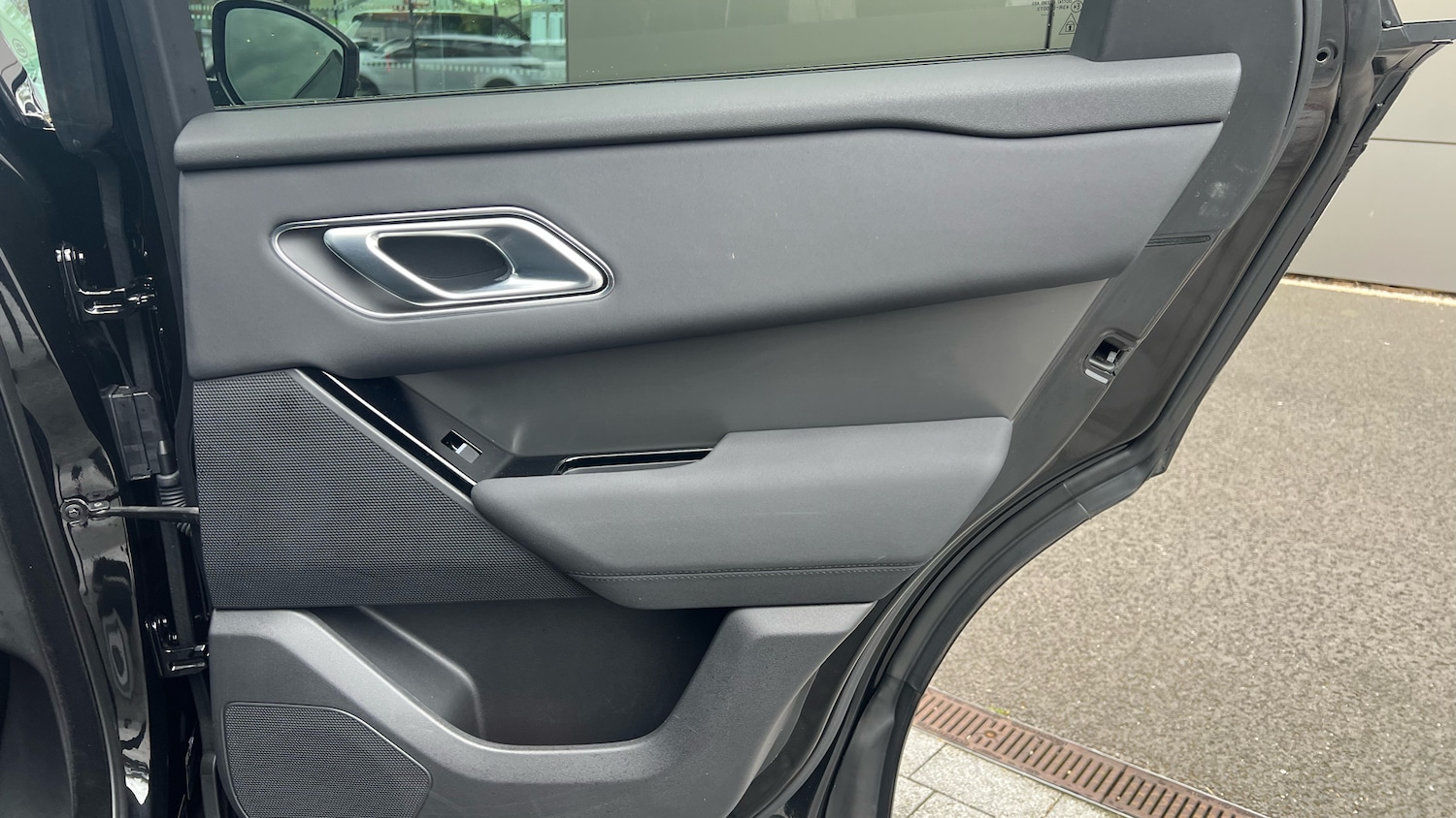 Used Land Rover Range Rover Velar 2024 for sale - 76565343: Photo 31