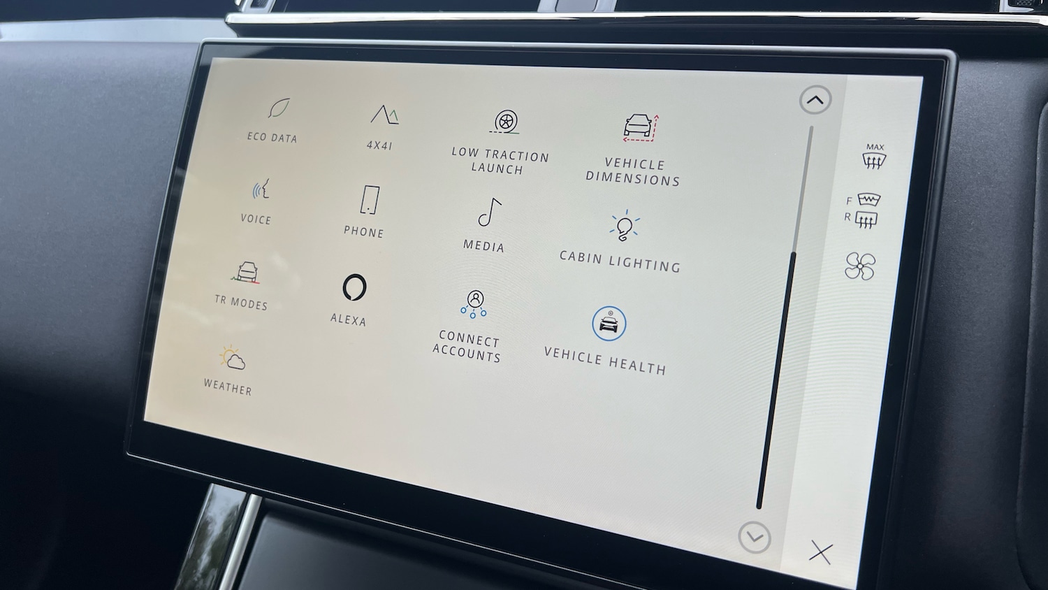 Used Land Rover Range Rover Velar 2024 for sale - 76565343: Photo 40