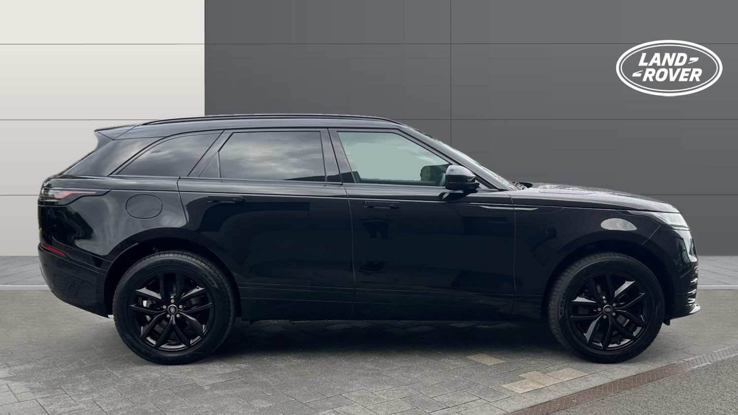 Used Land Rover Range Rover Velar 2024 for sale - 76565343: Photo 5