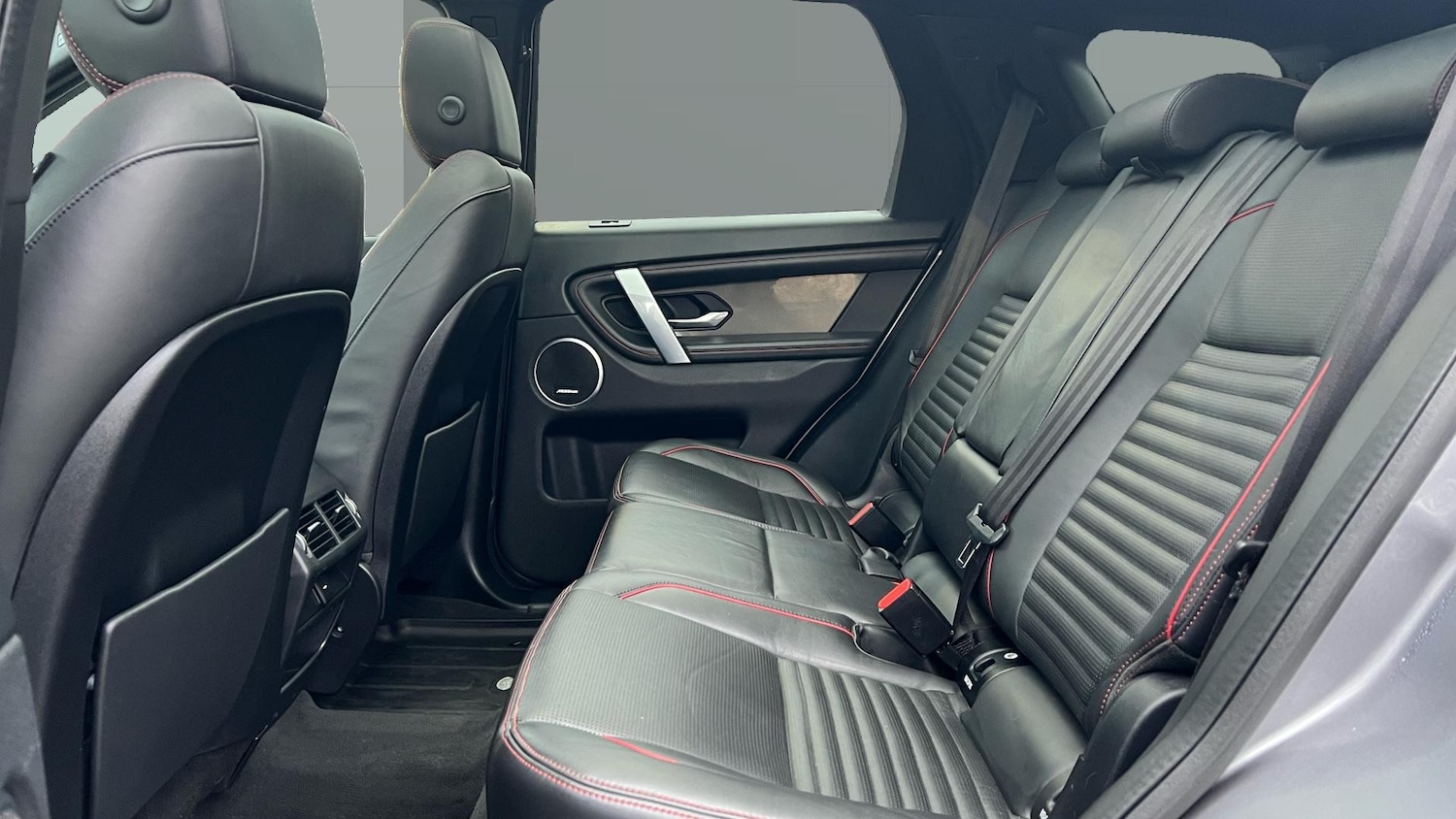 Used Land Rover Discovery Sport 2020 for sale - 77639087: Photo 4