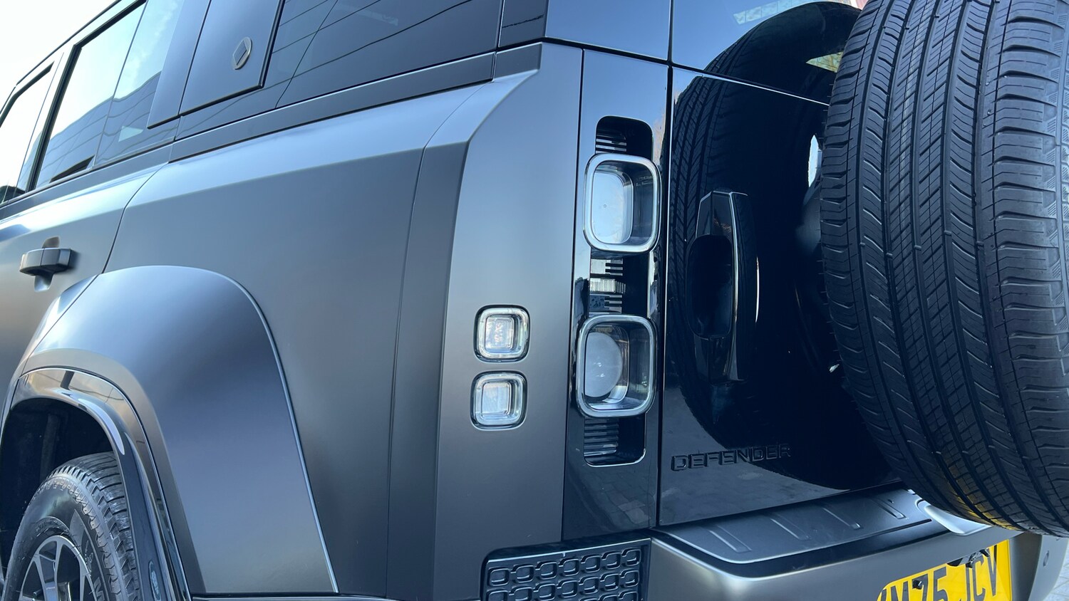 Used Land Rover Defender 2025 for sale - 77997410: Photo 19