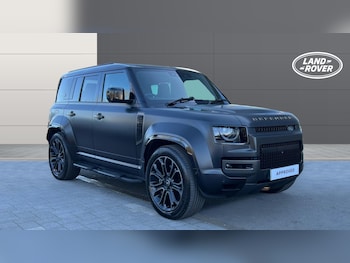 Used Land Rover Defender 2025 for sale - 77997410: Photo