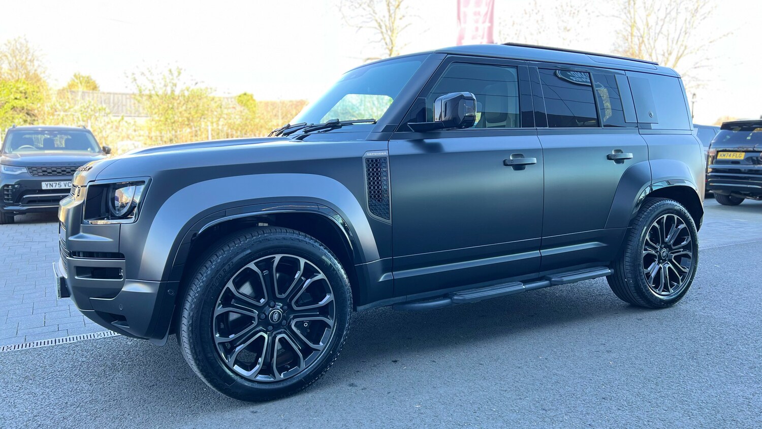 Used Land Rover Defender 2025 for sale - 77997410: Photo 23