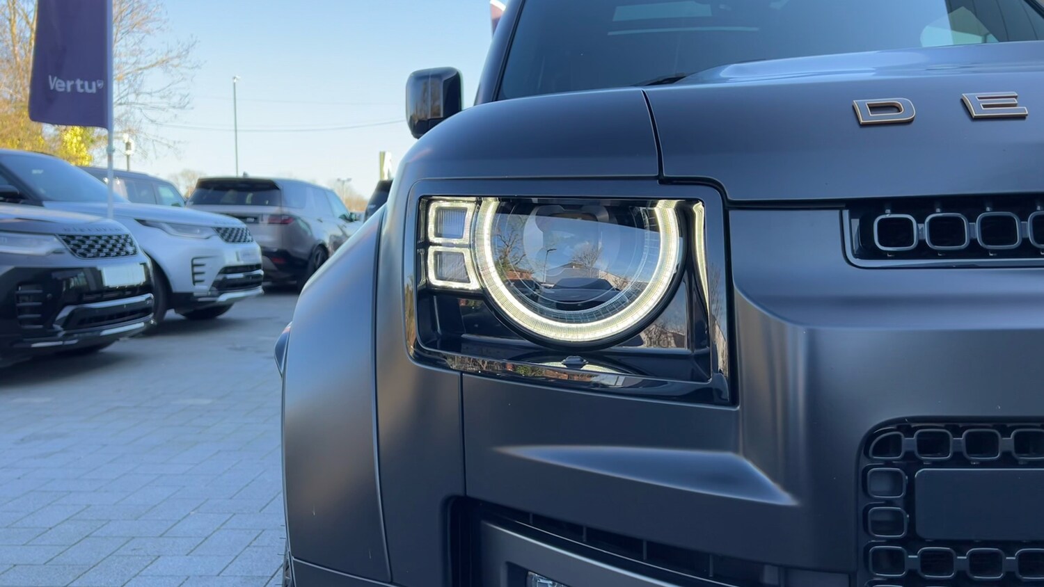 Used Land Rover Defender 2025 for sale - 77997410: Photo 29