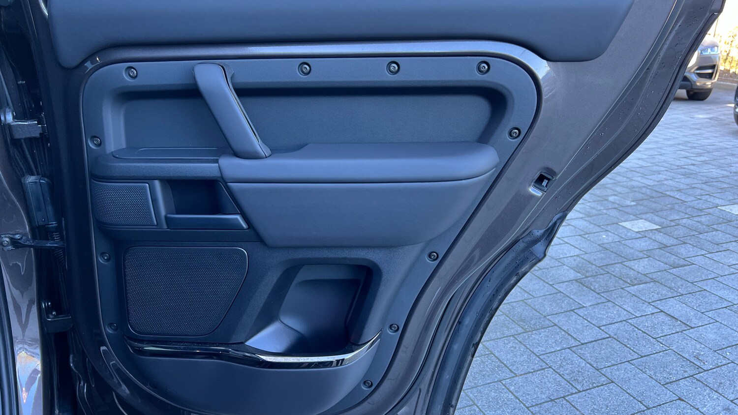 Used Land Rover Defender 2025 for sale - 77997410: Photo 31