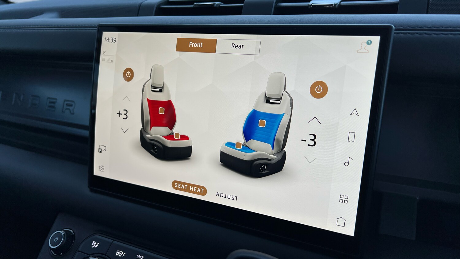 Used Land Rover Defender 2025 for sale - 77997410: Photo 44