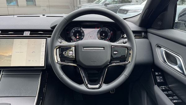 Used Land Rover Range Rover Velar 2025 for sale - 76255242: Photo 15
