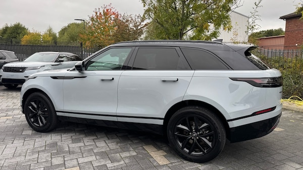 Used Land Rover Range Rover Velar 2025 for sale - 76255242: Photo 21