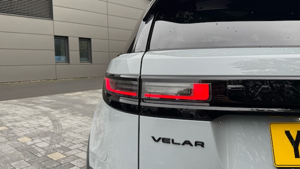 Used Land Rover Range Rover Velar 2025 for sale - 76255242: Photo 30