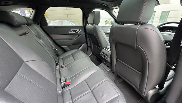 Used Land Rover Range Rover Velar 2025 for sale - 76255242: Photo 32