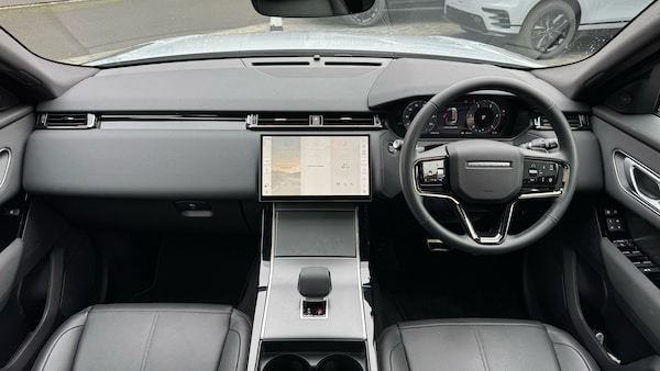 Used Land Rover Range Rover Velar 2025 for sale - 76255242: Photo 9