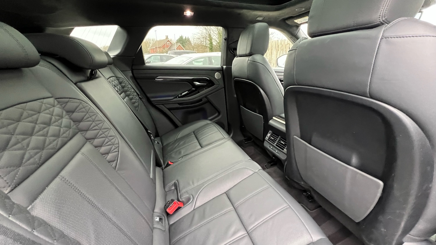 Used Land Rover Range Rover Evoque 2021 for sale - 77901457: Photo 32