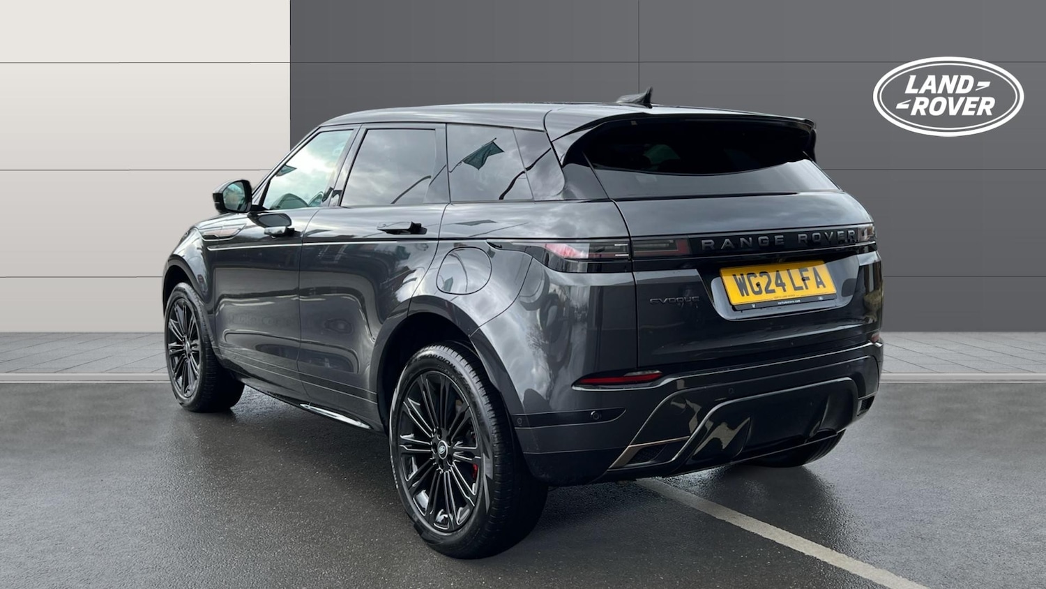 Used Land Rover Range Rover Evoque 2024 for sale - 77548124: Photo 2