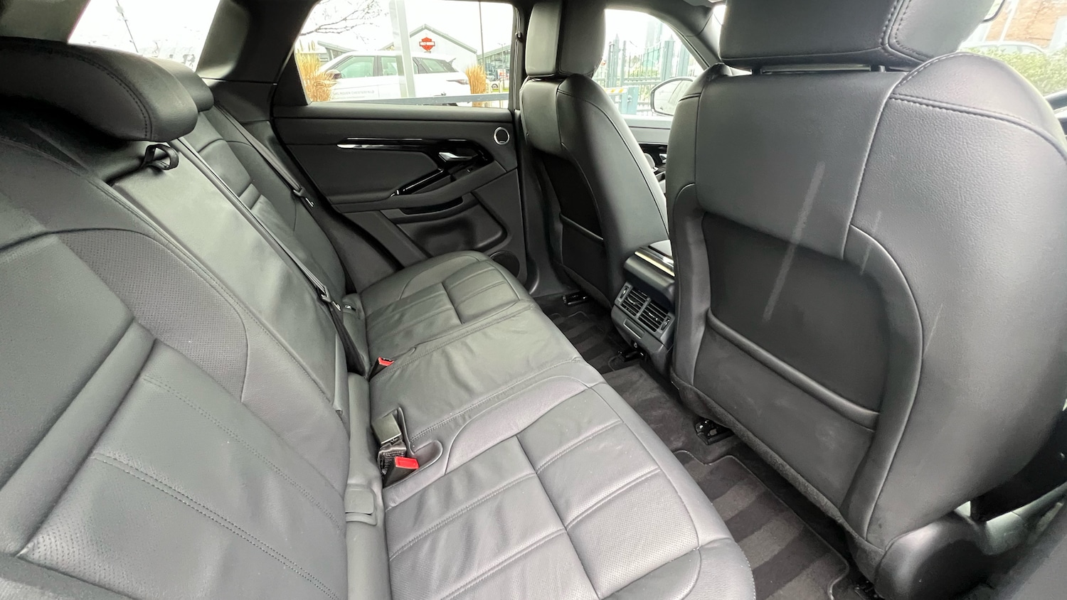 Used Land Rover Range Rover Evoque 2024 for sale - 77548124: Photo 32