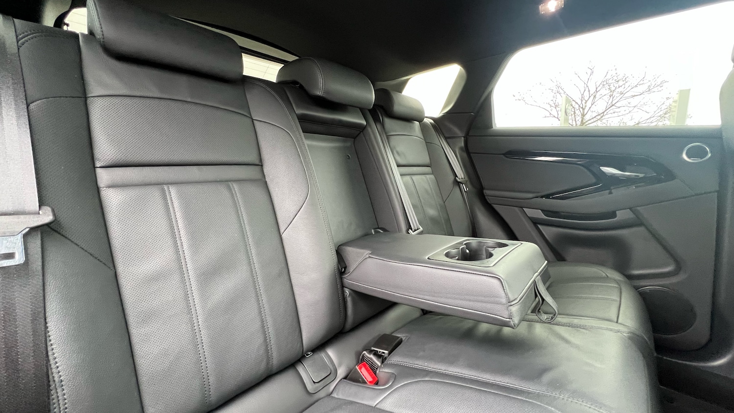 Used Land Rover Range Rover Evoque 2024 for sale - 77548124: Photo 33