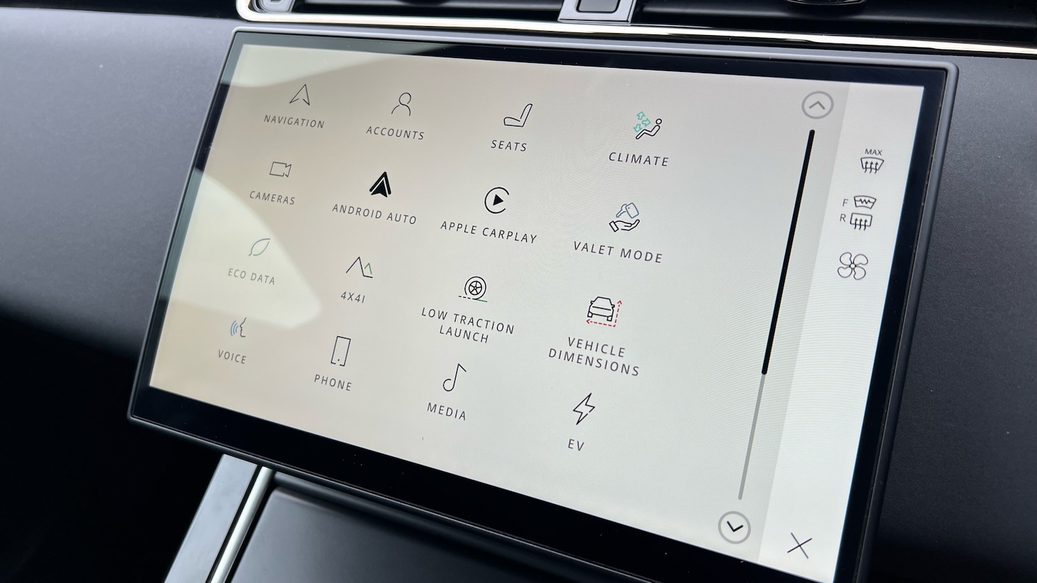 Used Land Rover Range Rover Evoque 2024 for sale - 77548124: Photo 39