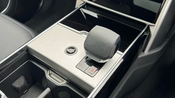 Used Land Rover Range Rover 2025 for sale - 76287119: Photo 13