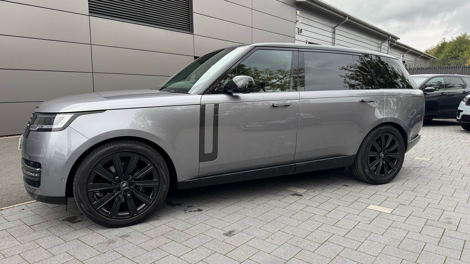 Used Land Rover Range Rover 2025 for sale - 76287119: Photo 23