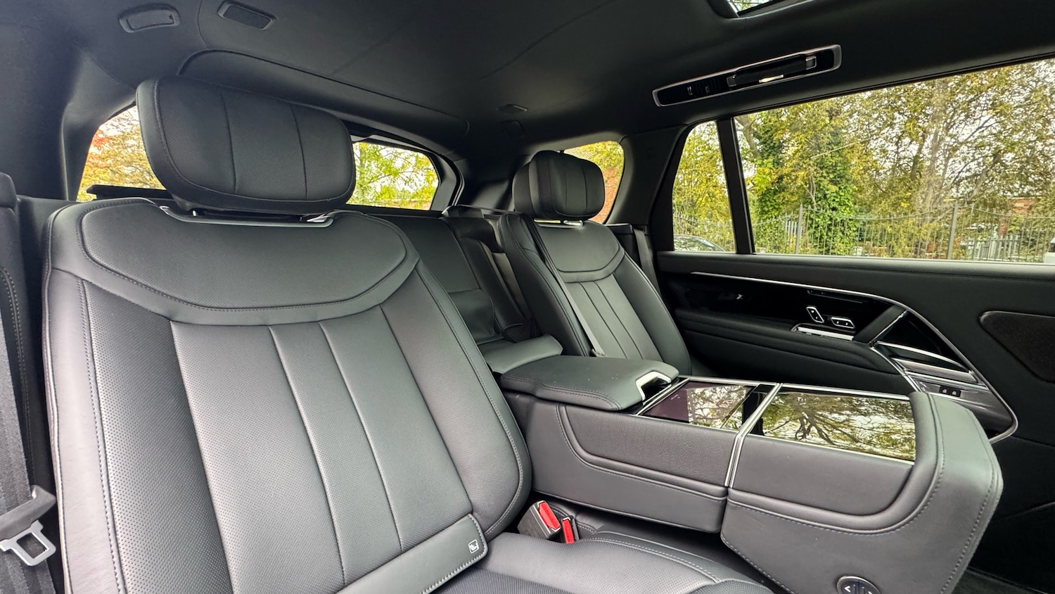 Used Land Rover Range Rover 2025 for sale - 76287119: Photo 33