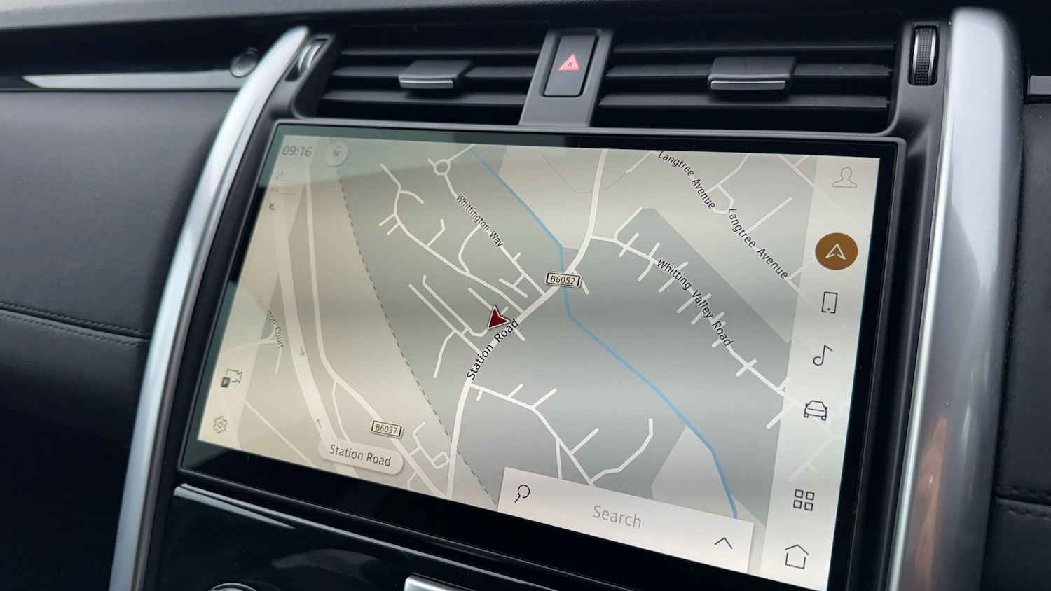 Used Land Rover Discovery 2025 for sale - 76393934: Photo 11