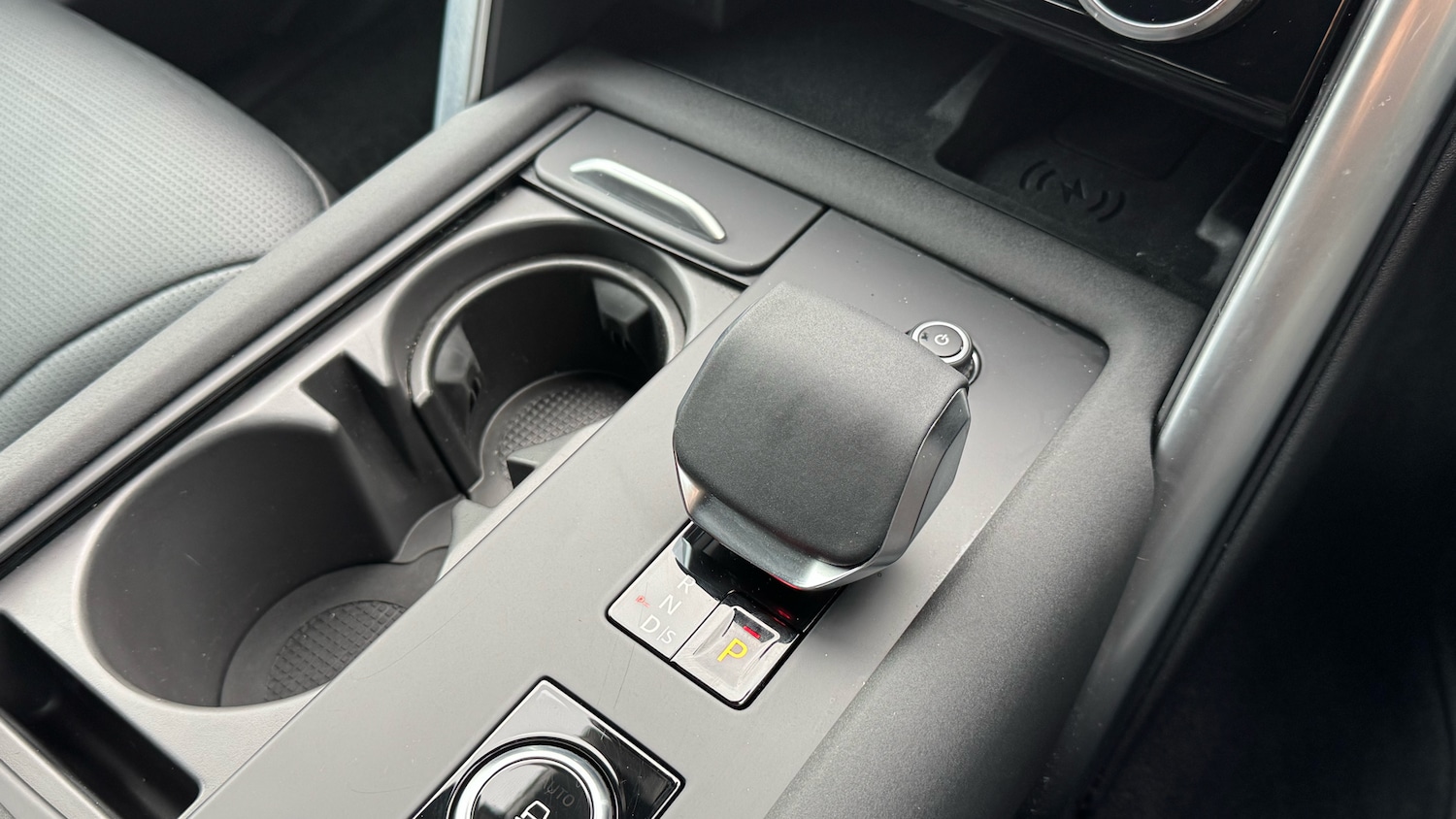 Used Land Rover Discovery 2025 for sale - 76393934: Photo 13