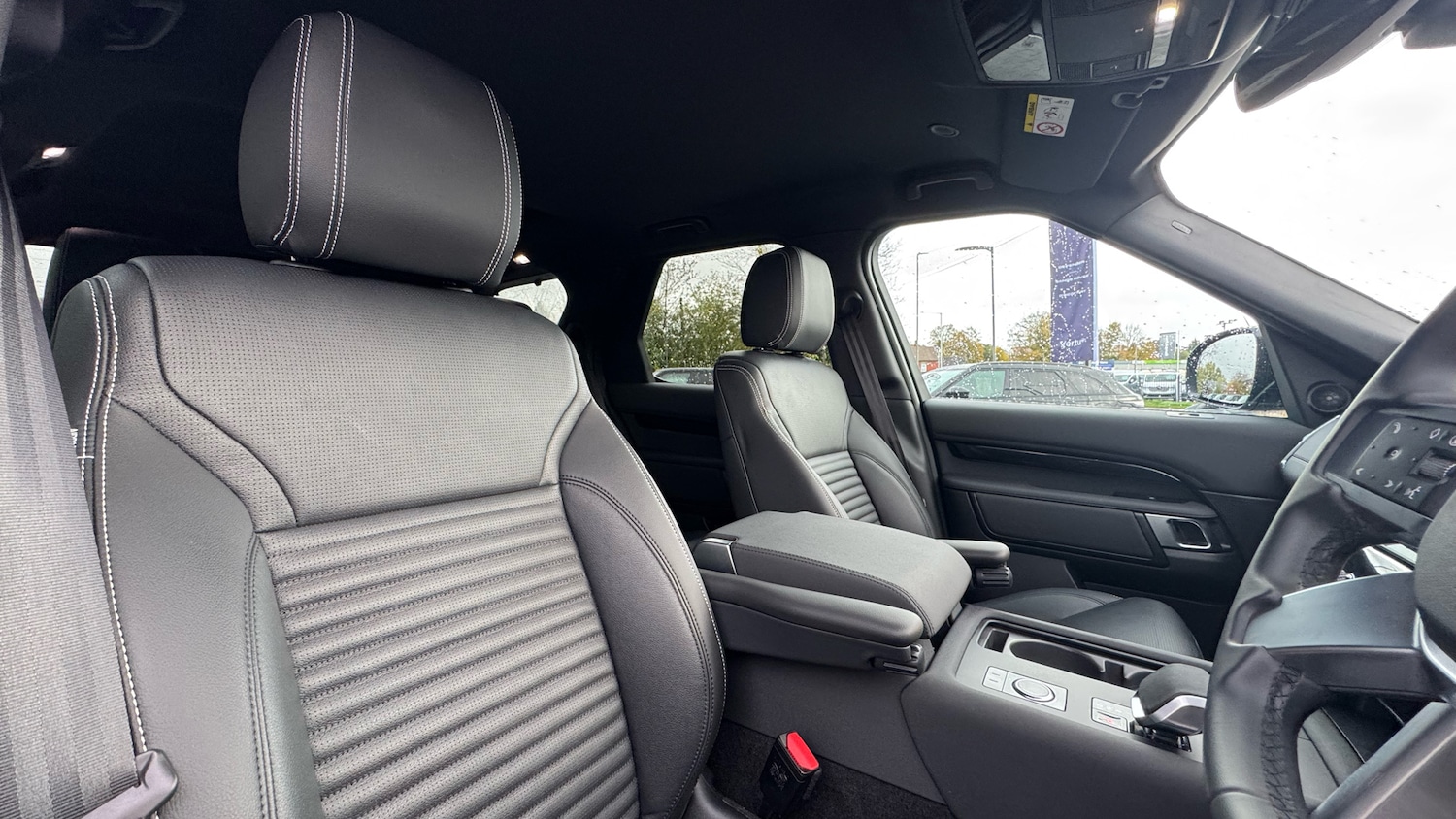 Used Land Rover Discovery 2025 for sale - 76393934: Photo 38