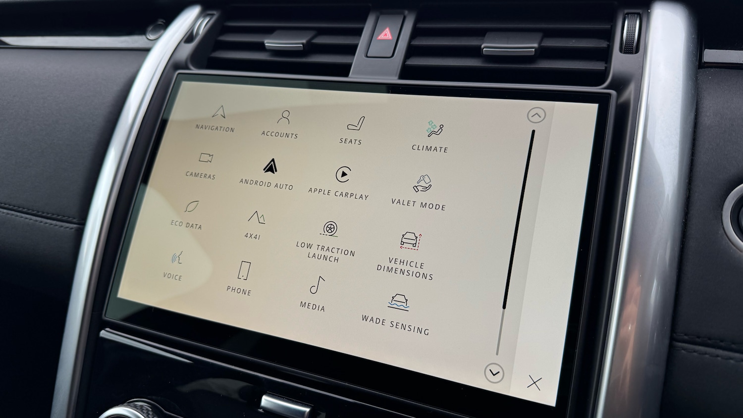 Used Land Rover Discovery 2025 for sale - 76393934: Photo 40