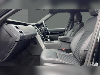 Used Land Rover Discovery 2025 for sale - 75788450: Photo
