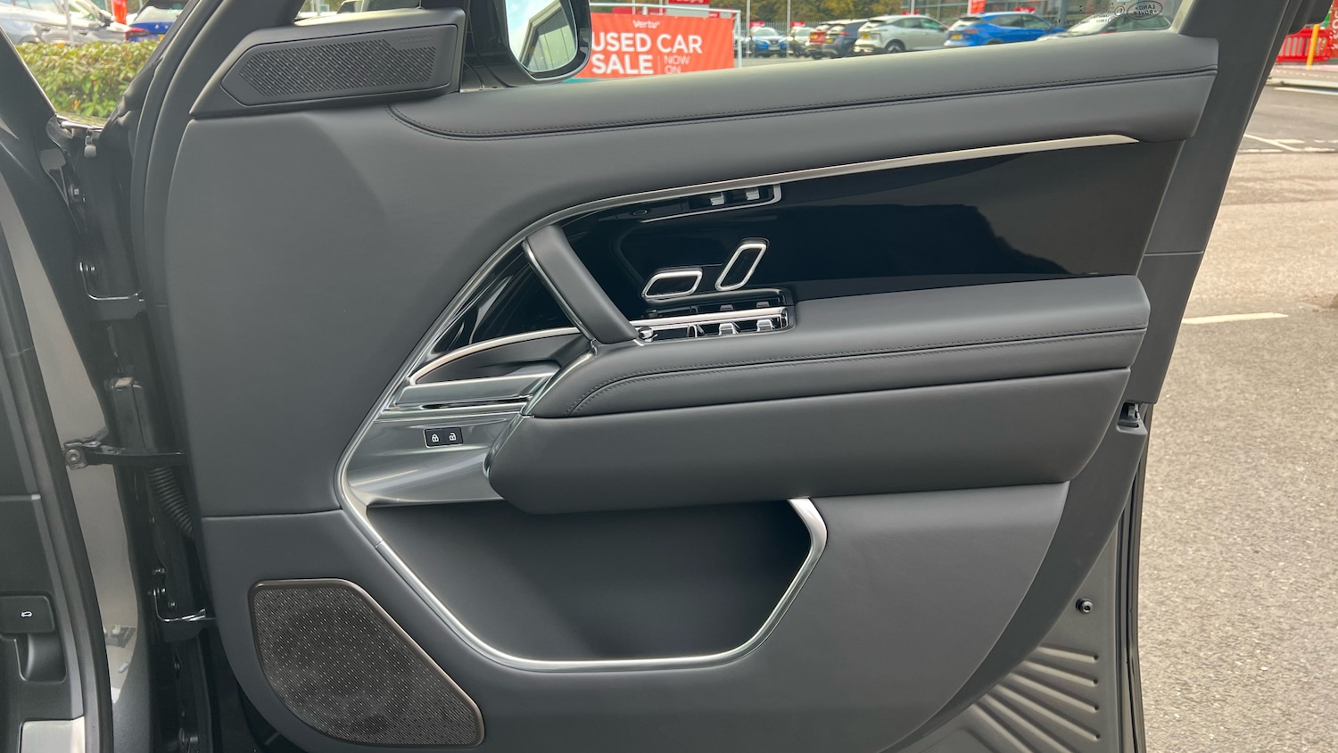 Used Land Rover Range Rover 2025 for sale - 77159106: Photo 34