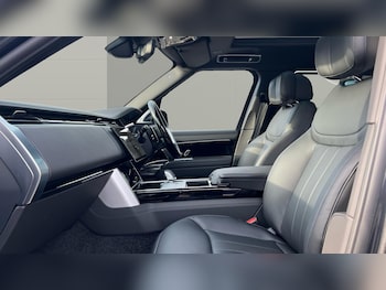 Used Land Rover Range Rover 2025 for sale - 77159106: Photo