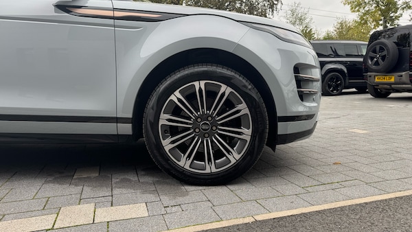 Used Land Rover Range Rover Evoque 2024 for sale - 76287117: Photo 8