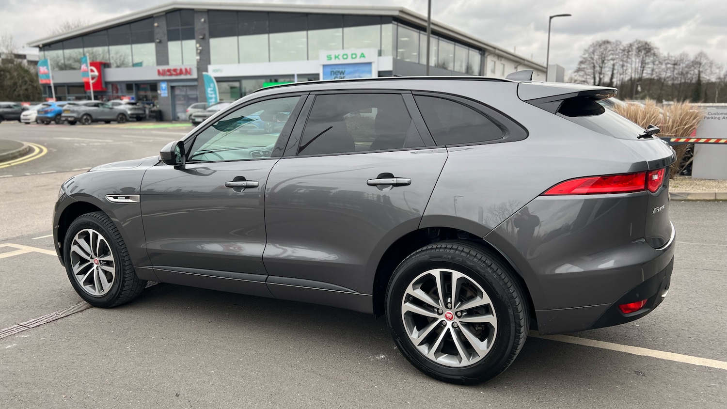 Used Jaguar F-Pace 2018 for sale - 77665517: Photo 19