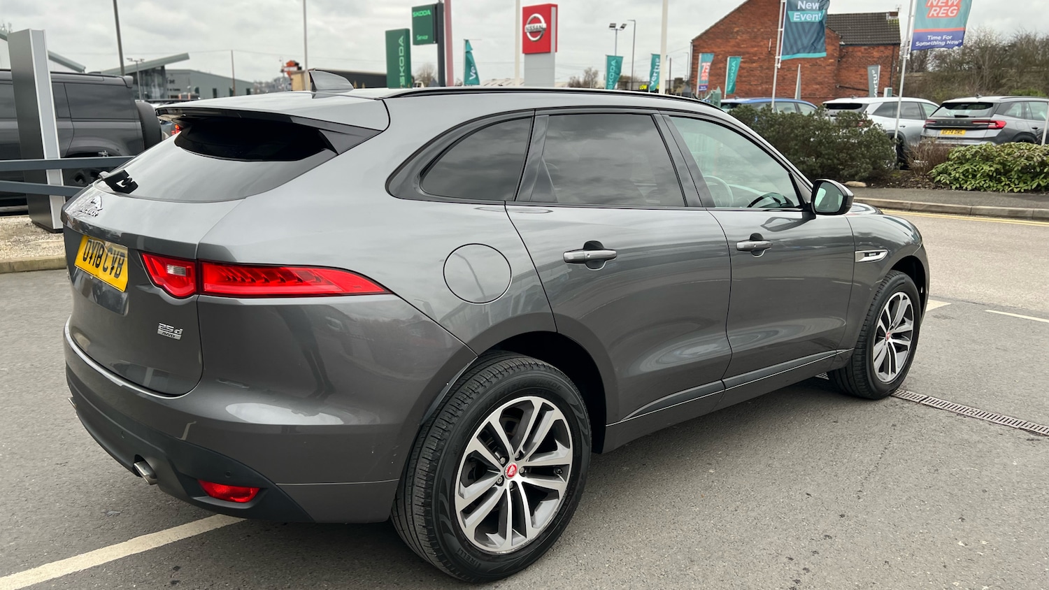 Used Jaguar F-Pace 2018 for sale - 77665517: Photo 25