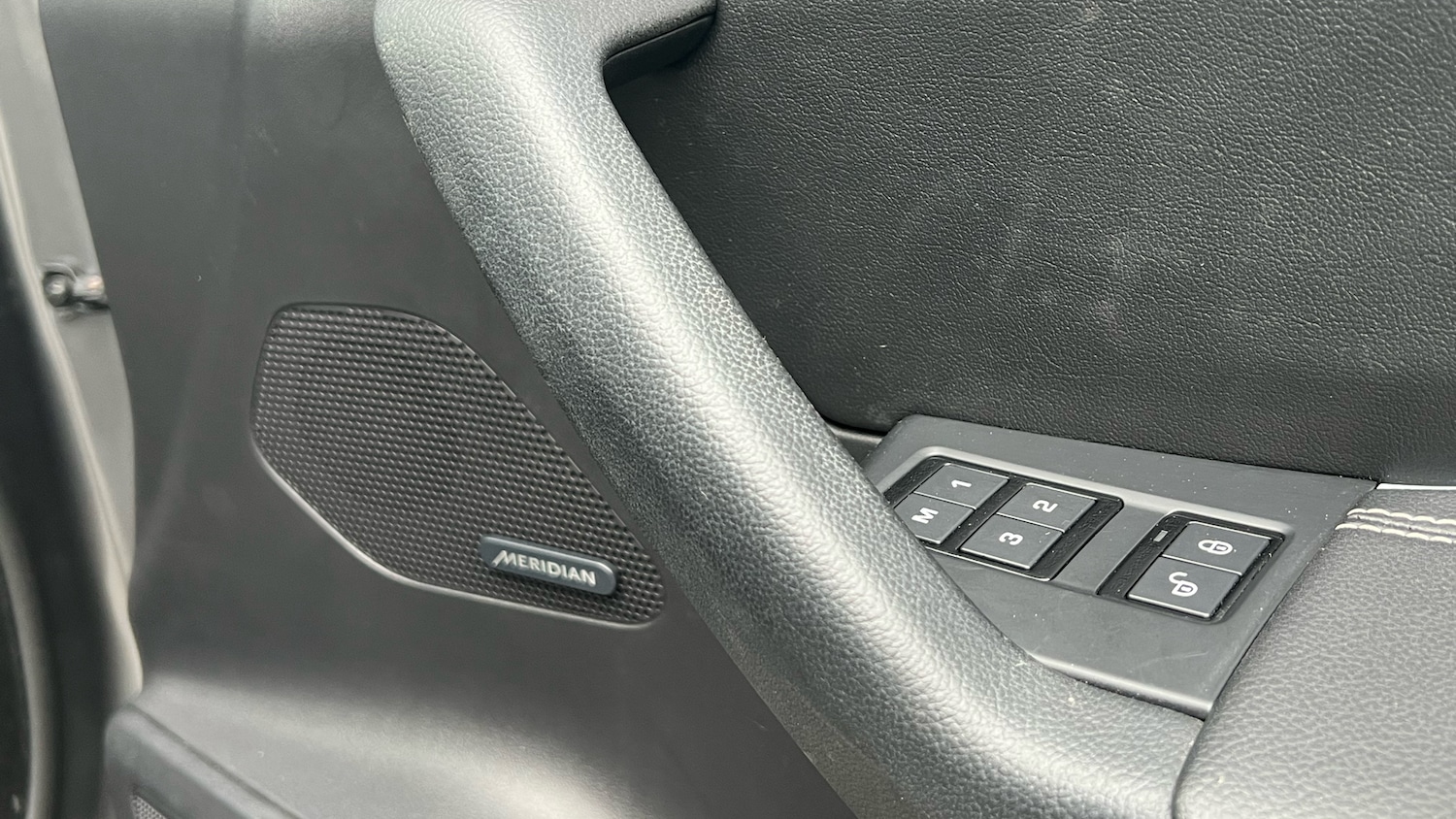 Used Jaguar F-Pace 2018 for sale - 77665517: Photo 31