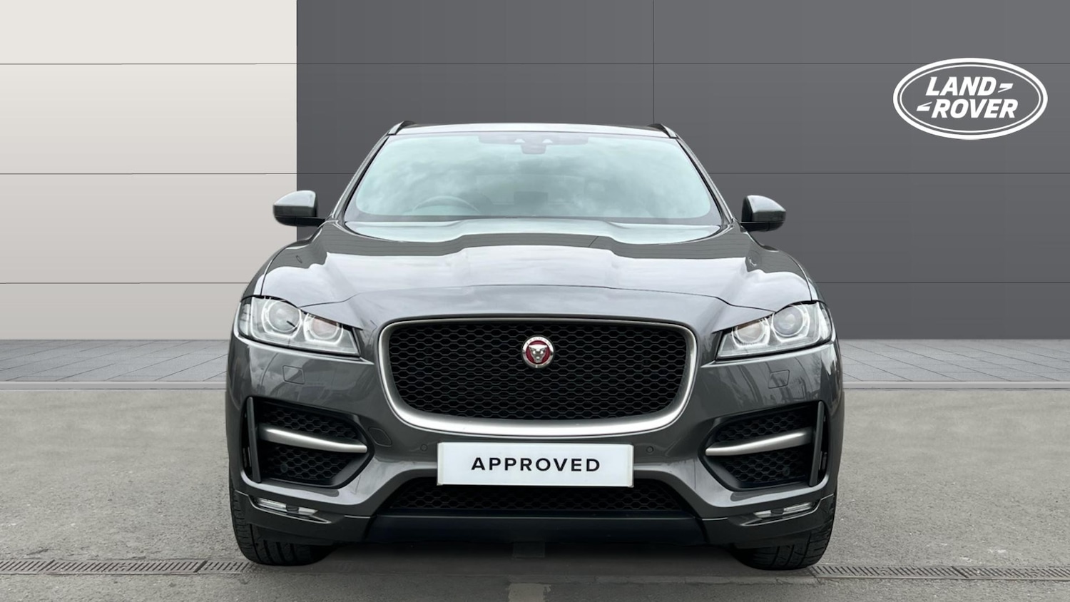 Used Jaguar F-Pace 2018 for sale - 77665517: Photo 6