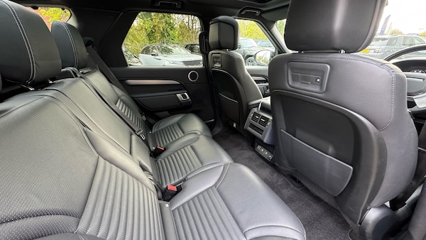 Used Land Rover Discovery 2021 for sale - 76219067: Photo 32