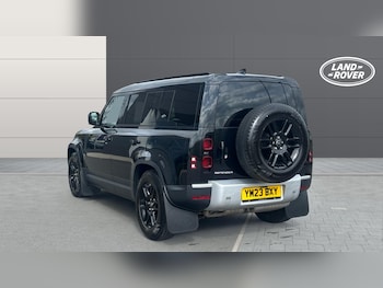 Used Land Rover Defender 2023 for sale - 78289512: Photo