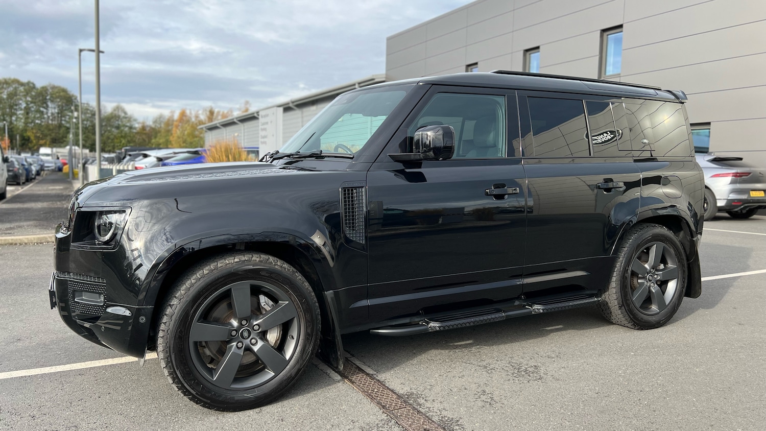 Used Land Rover Defender 2023 for sale - 76504815: Photo 23