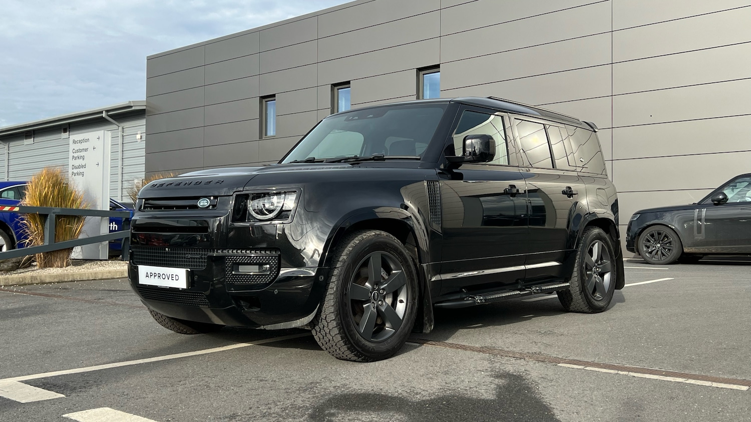 Used Land Rover Defender 2023 for sale - 76504815: Photo 24