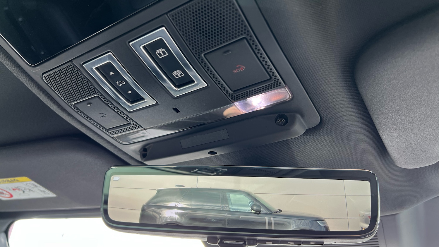 Used Land Rover Defender 2023 for sale - 76504815: Photo 45