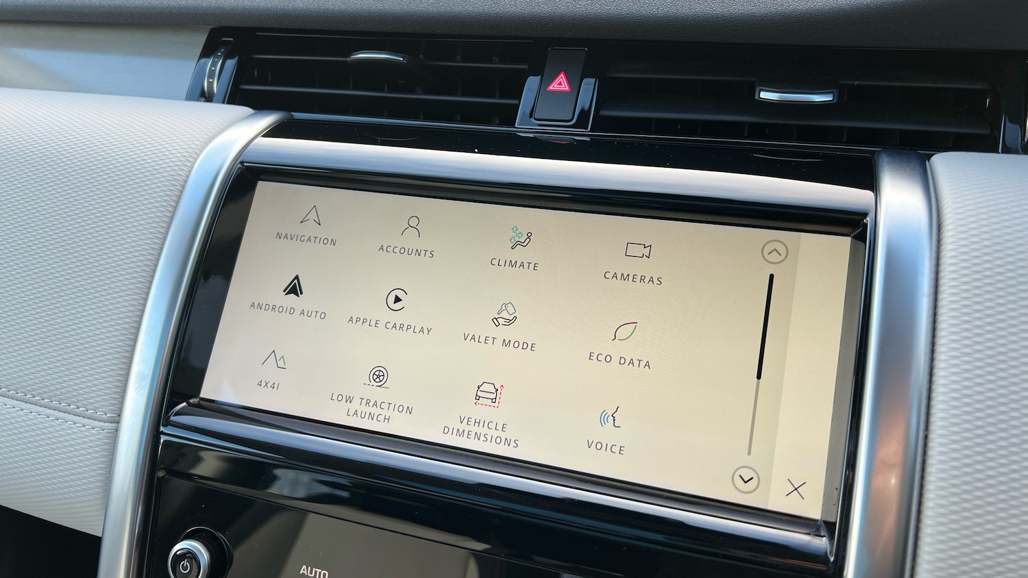 Used Land Rover Discovery Sport 2022 for sale - 76643256: Photo 39