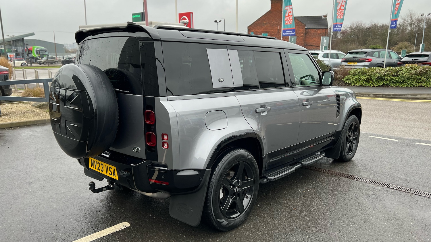 Used Land Rover Defender 2023 for sale - 77450278: Photo 27
