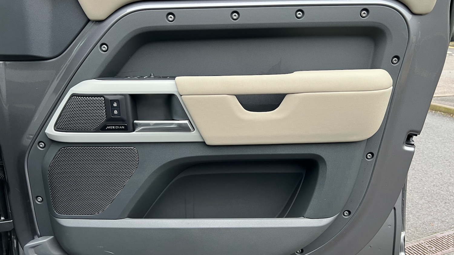 Used Land Rover Defender 2023 for sale - 77450278: Photo 34