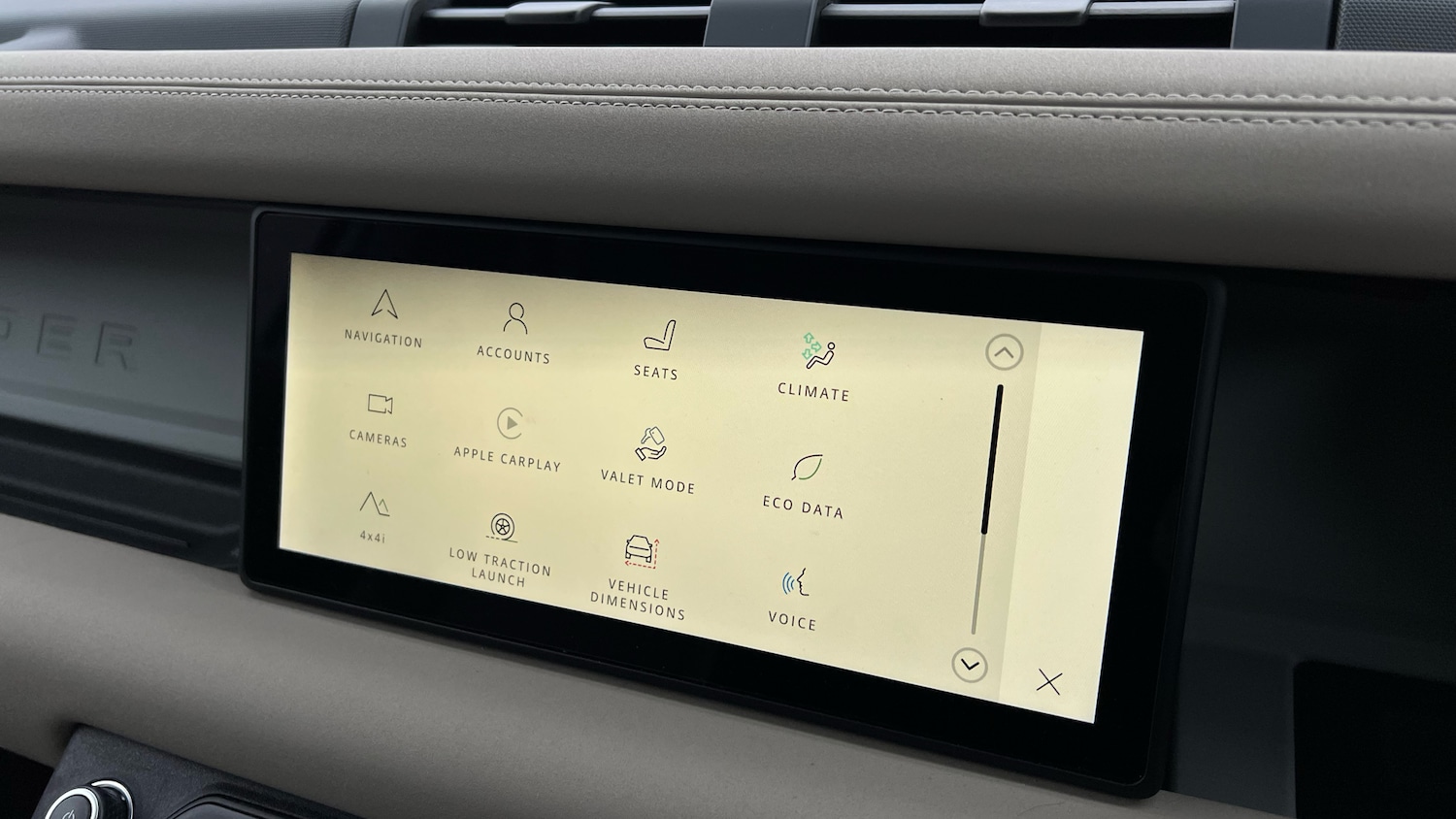 Used Land Rover Defender 2023 for sale - 77450278: Photo 39